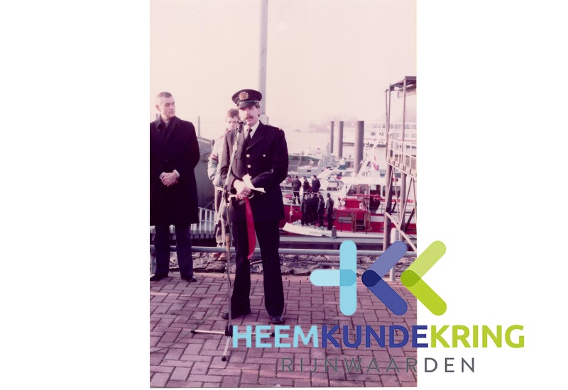 gemeente H&A 27-01-1984 ingebruik name voormalige brandblus boot van Emmerich Coll. HKR (39)